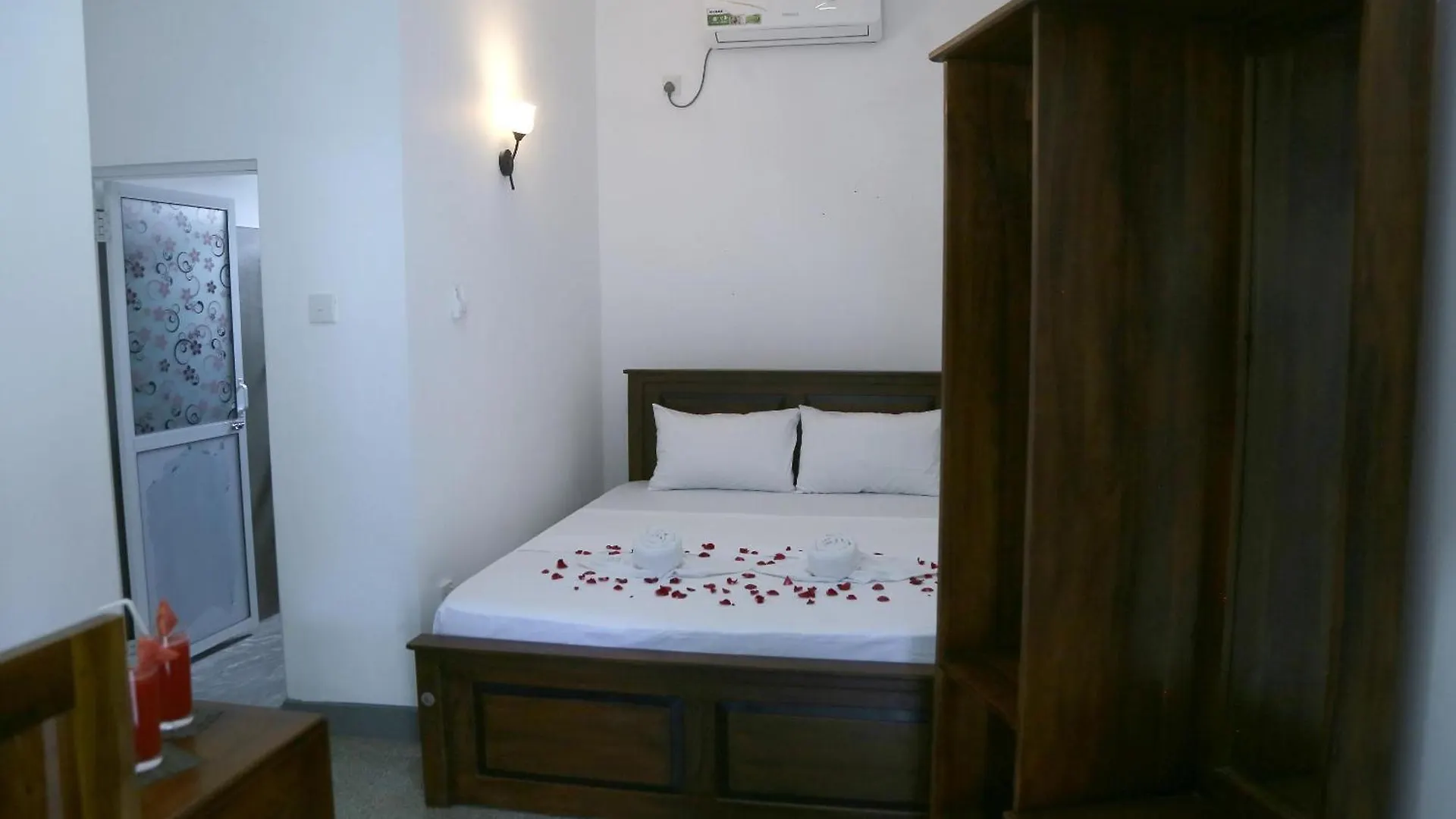 Emerald Coast Hotel Negombo Daluwekotuwa